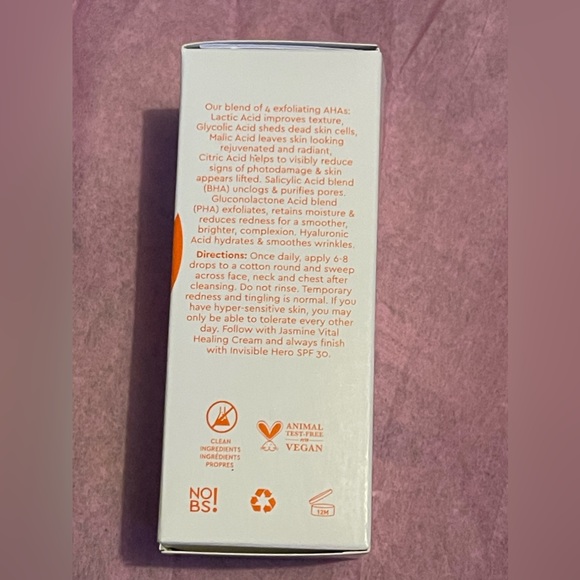 NIB - CLARK’S BOTANICALS 7-ACID DAILY GLOW PEEL - Picture 2 of 4